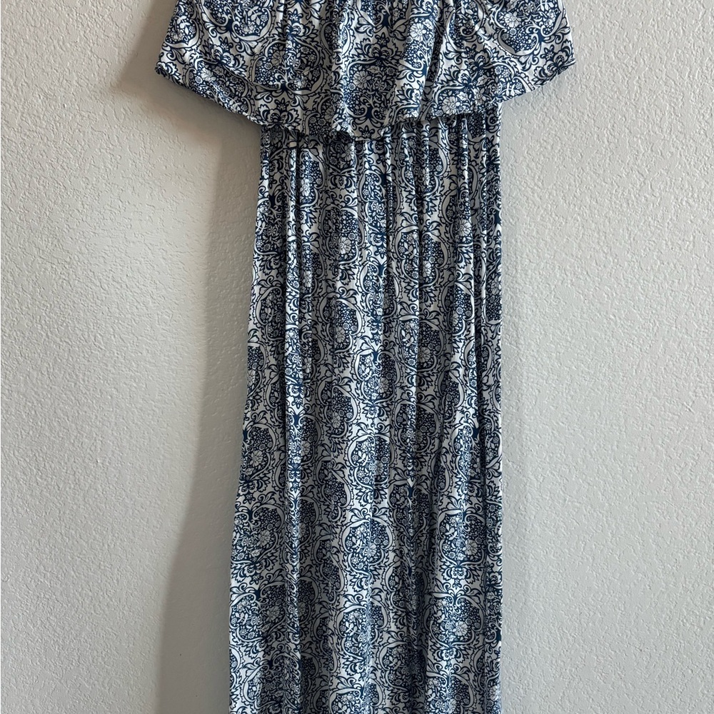 Flowy Maxi Dress